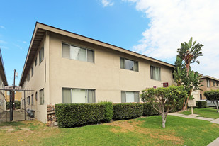 11781 Stuart Dr Apartamentos