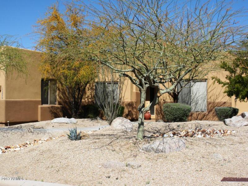 11290 E Whitethorn Dr in Scottsdale, AZ - Building Photo