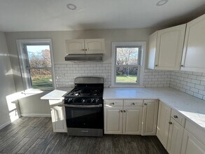 150 Plattekill Ardonia Rd in Wallkill, NY - Building Photo - Building Photo