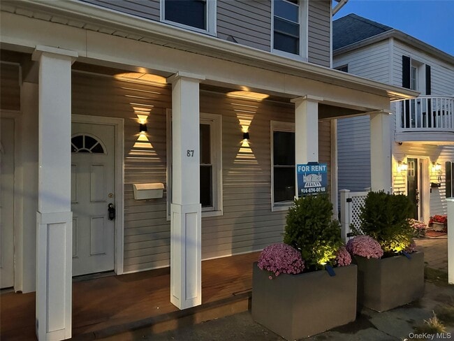 87 Ashford Ave in Dobbs Ferry, NY - Building Photo - Building Photo