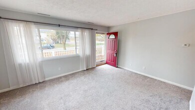 408 N Harris St in Saline, MI - Building Photo - Building Photo