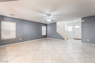 698 Iron Bridge St in Las Vegas, NV - Building Photo - Building Photo