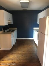 217 E Washington Ave in Athens, TN - Building Photo - Building Photo