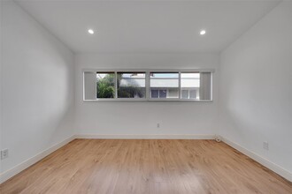 321 Oregon St in Hollywood, FL - Building Photo - Building Photo