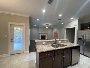 253 Hawthorne Cir in Fairhope, AL - Building Photo - Building Photo