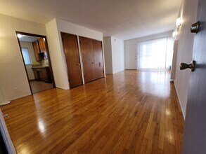 2360 Walgrove Ave, Unit 3 in Los Angeles, CA - Foto de edificio - Building Photo