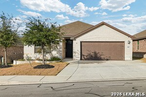 13007 Louberg Vly in San Antonio, TX - Building Photo