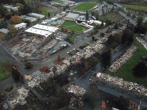 29-31 Ursuline Rd in Santa Rosa, CA - Building Photo - Building Photo