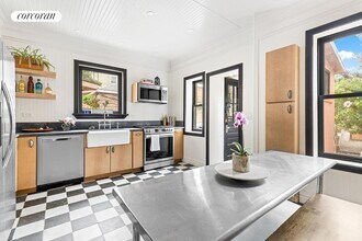 7617 6th Ave in Brooklyn, NY - Building Photo - Building Photo