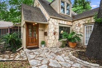 518 Cliff Dr in Austin, TX - Building Photo - Building Photo