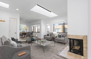 444 Francisco St in San Francisco, CA - Building Photo