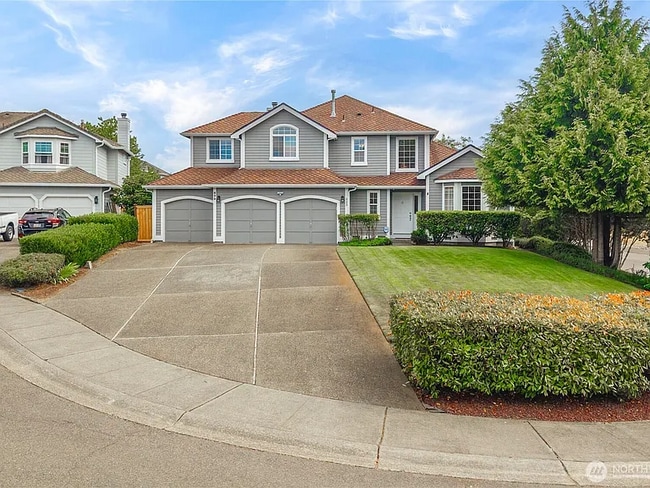 829 SW 347th Ct in Federal Way, WA - Building Photo - Building Photo