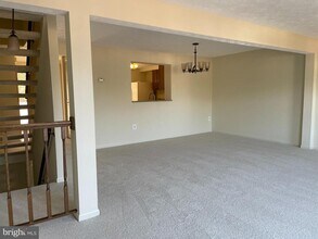 874 Flagler Dr in Gaithersburg, MD - Building Photo - Building Photo