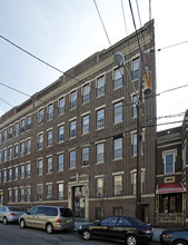 6608 Hudson Ave in West New York, NJ - Building Photo - Building Photo