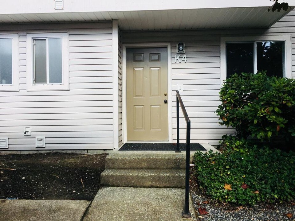 18910 Bothell Everett Hwy-Unit -K4 in Bothell, WA - Foto de edificio