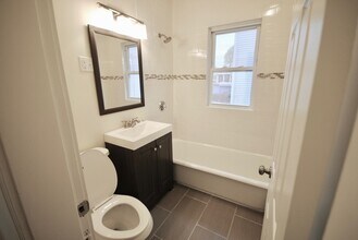 15 Taylor St, Unit 1 in Medford, MA - Building Photo - Building Photo