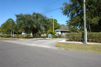 Fountains at Pinellas Park in Pinellas Park, FL - Building Photo - Building Photo