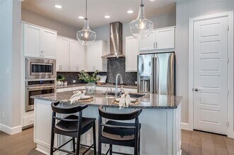 1163 Manacor Ln in Dallas, TX - Building Photo - Building Photo