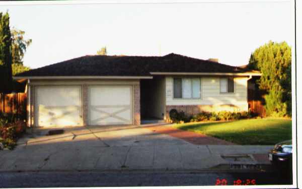 1191 Sanchez Way in Redwood City, CA - Building Photo - Building Photo