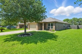 3019 Keystone Square Ln in Rosenberg, TX - Building Photo - Building Photo