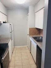 3224 Timmons Ln in Houston, TX - Building Photo - Building Photo