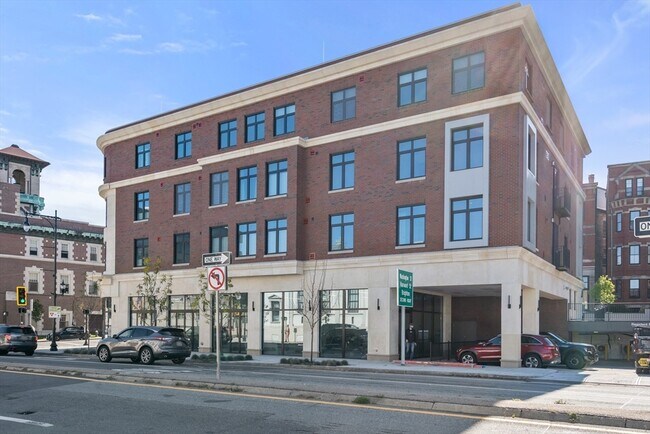 property at 69 Walnut St