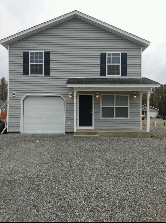 4096 W Marble Way in Wasilla, AK - Building Photo