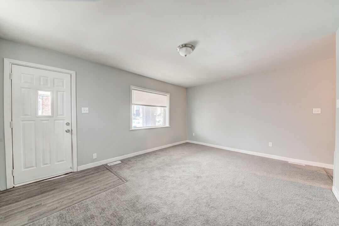 438 Kathleen St in Pittsburgh, PA - Building Photo