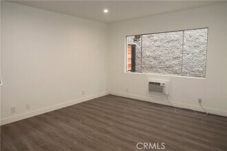 5553 Fulcher Ave-Unit -2 in Los Angeles, CA - Building Photo - Building Photo