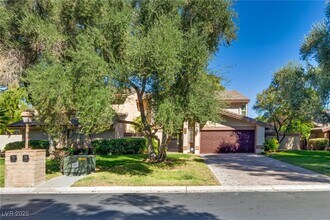 840 Pinehurst Dr in Las Vegas, NV - Building Photo - Building Photo