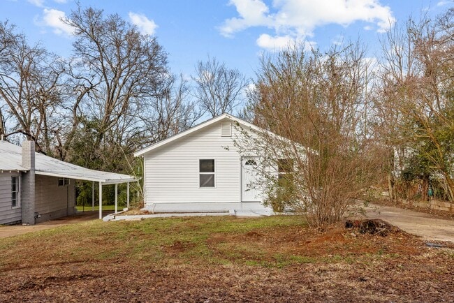 5706 14th St S in Bessemer, AL - Building Photo - Building Photo