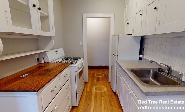 119 College Ave, Unit 2