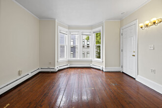 465 W Fountain St in Providence, RI - Building Photo - Building Photo