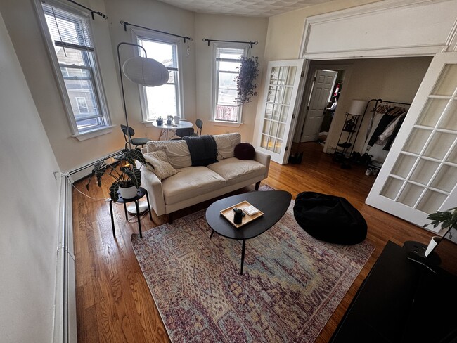 40 Litchfield St, Unit 3