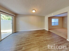 4220 Lindy Trail in Jacksonville, FL - Building Photo - Building Photo