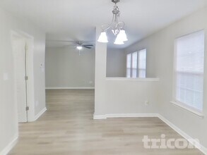 9622 W Quarter Moon Dr in Pendleton, IN - Building Photo - Building Photo