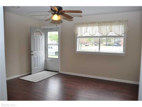 3823 Bluestone Ave in Norfolk, VA - Building Photo - Building Photo
