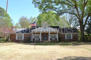 4958 Forest Hill Irene Rd in Memphis, TN - Building Photo