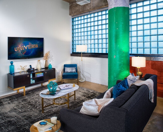 The Hecht Warehouse in Washington, DC - Foto de edificio - Building Photo