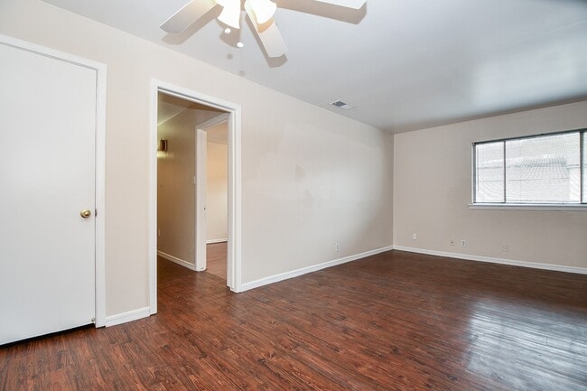 property at 4725 1/2 Merwin St