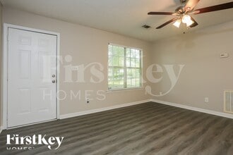 252 Pine Valley Dr in Powder Springs, GA - Building Photo - Building Photo