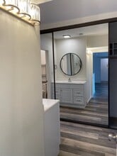 18307 Burbank Blvd, Unit 319 in Tarzana, CA - Building Photo - Building Photo