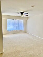 8465 Crozier Ct, Unit 104 in Manassas, VA - Building Photo - Building Photo