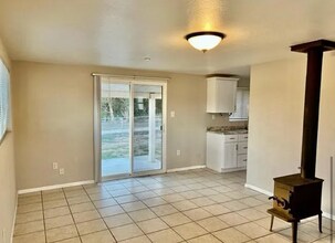 1745 Warnock Dr in Ramona, CA - Building Photo - Building Photo