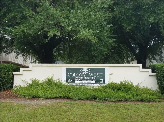 Colony West Apartments in Barnwell, SC - Building Photo - Building Photo