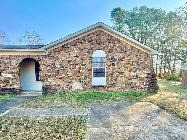 property at 52 Landmark Loop