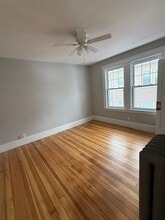 153 Oakland Ave in Methuen, MA - Foto de edificio - Building Photo