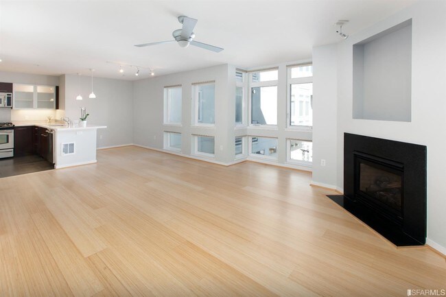 3208 Pierce St-Unit -204 in San Francisco, CA - Building Photo - Building Photo