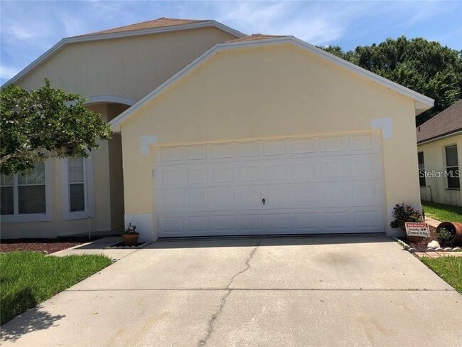 29703 Birds Eye Dr in Zephyrhills, FL - Building Photo - Building Photo