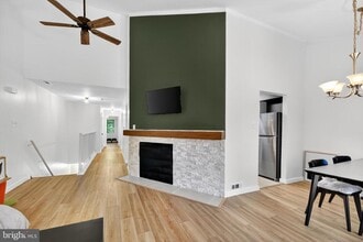 203 CYPRESS Cir in Mount Laurel, NJ - Foto de edificio - Building Photo